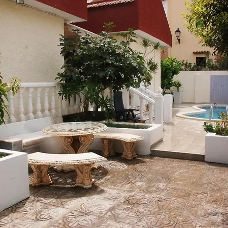 Holiday home With Pool, Bbq Area, 100m From Sea *
