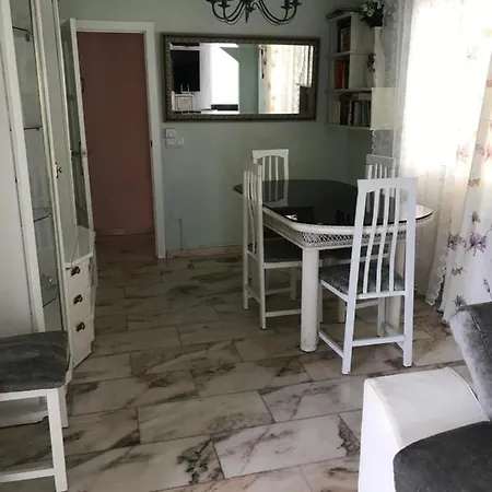 With Pool, Bbq Area, 100m From Sea * Torrevieja